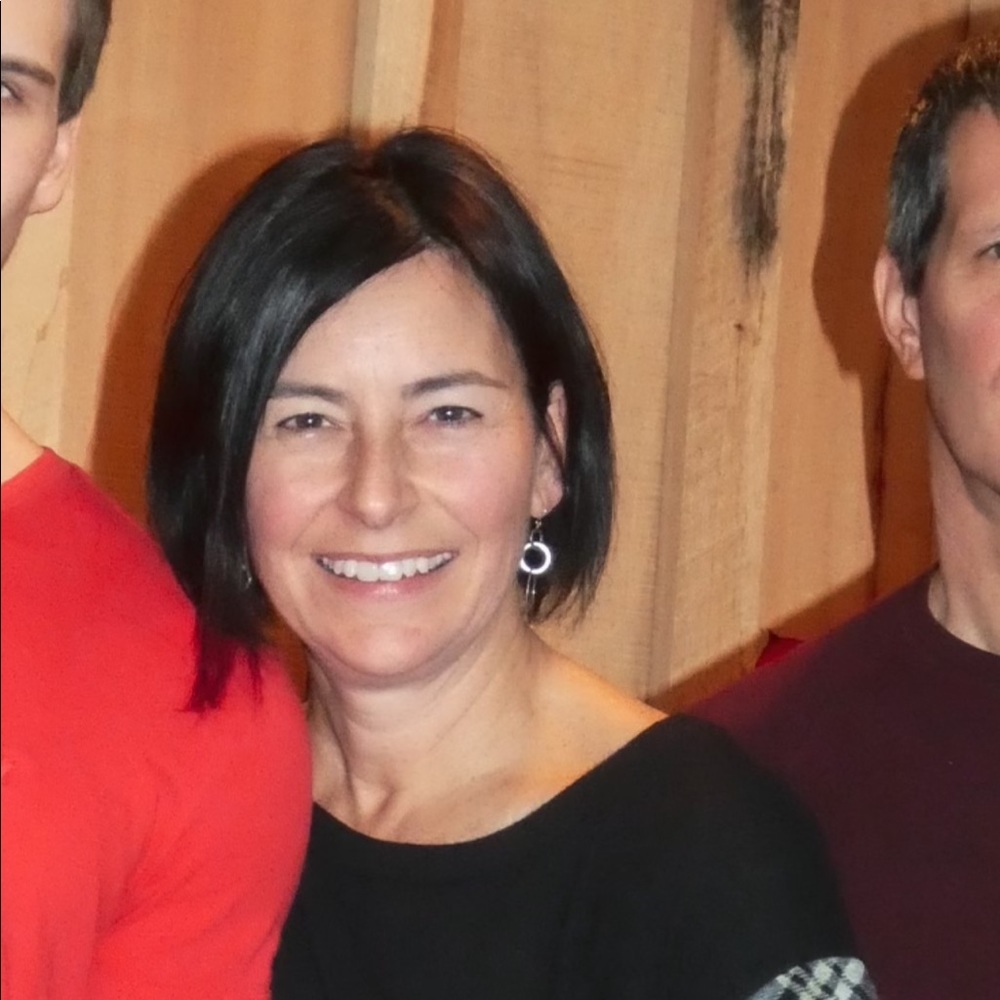 Meet your Posher, Stephanie